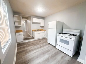 642 Arbor Ave in Indianapolis, IN - Building Photo - Building Photo