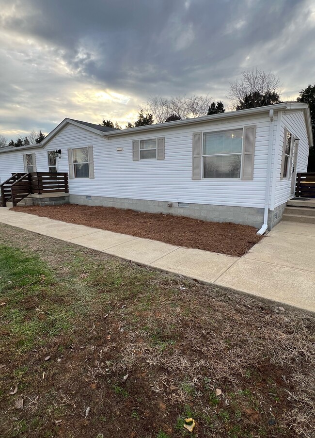 property at 1609 Walden Rd