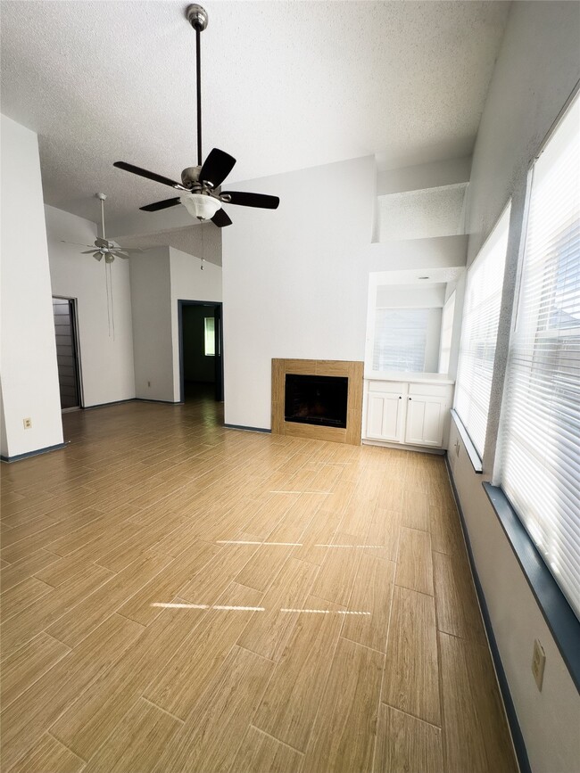 11514 Teaside Dr in Houston, TX - Building Photo - Building Photo