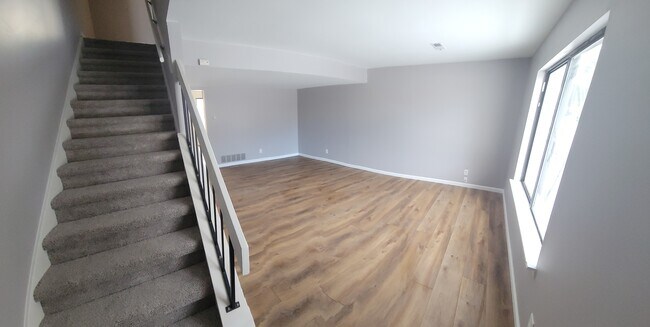 1901 Nancy Ct in Champaign, IL - Building Photo - Building Photo