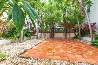 1604 Pennsylvania Ave-Unit -3 in Miami Beach, FL - Building Photo - Building Photo