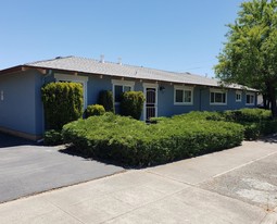 1822 Walnut St in Livermore, CA - Building Photo