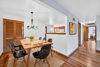 4015 Greenmeadows Dr in St. Louis, MO - Building Photo - Building Photo