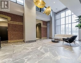 286 Main St in Toronto, ON - Building Photo