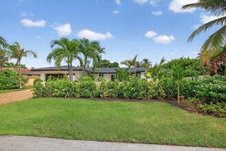 1981 Coral Gardens Dr in Wilton Manors, FL - Building Photo - Building Photo