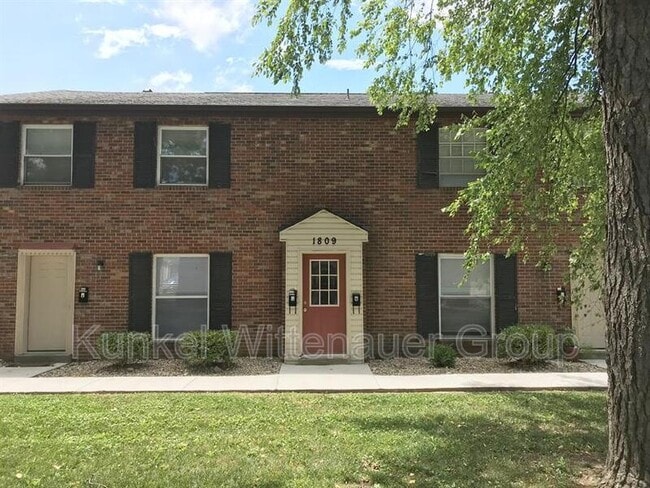 property at 1809 Jamestown Rd