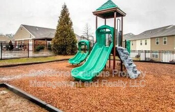 2015 Lavender Ct in Spring Hill, TN - Building Photo - Building Photo