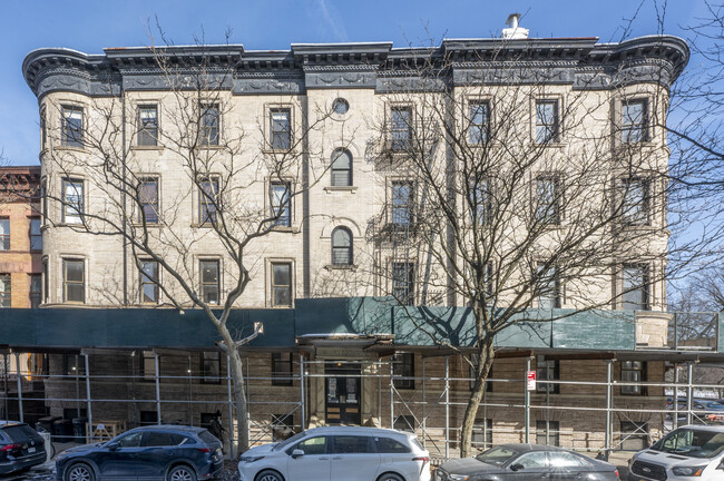 161 Prospect Park W in Brooklyn, NY - Building Photo - Building Photo