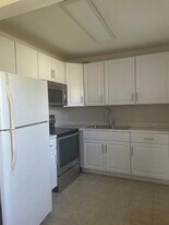 72 Sheffield C in West Palm Beach, FL - Building Photo