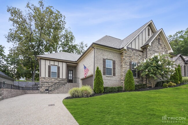 property at 162 Cobbler Cir