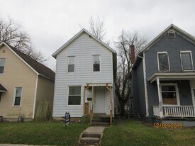 2730 Chestnut St in Fort Wayne, IN - Building Photo