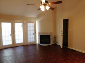 13219 Emily Rd in Dallas, TX - Building Photo - Building Photo