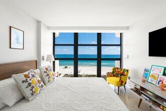 5757 Collins Ave in Miami Beach, FL - Foto de edificio - Building Photo