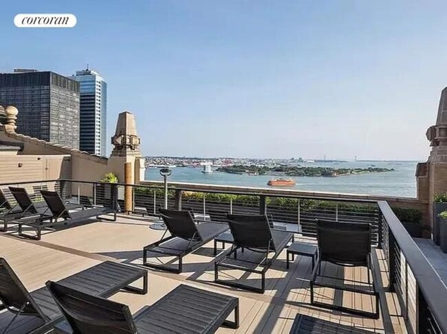 1 West St in New York, NY - Foto de edificio - Building Photo