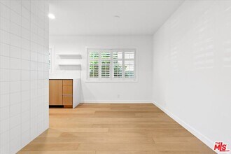 612 Huntley Dr in West Hollywood, CA - Building Photo - Building Photo