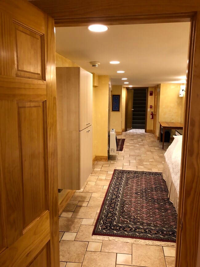 844 Grand Ave Rentals in New Haven, CT