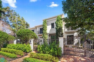 620 Coral Way in Fort Lauderdale, FL - Building Photo - Building Photo