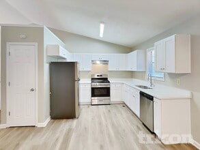 205 Farmington Trce in Carrollton, GA - Building Photo - Building Photo