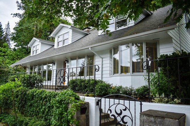 property at 2920 SW Montgomery Dr