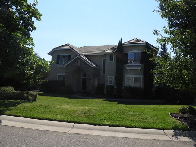 4183 Windsor Point Pl