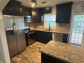1121 SE 30th Ave in Ocala, FL - Building Photo - Building Photo