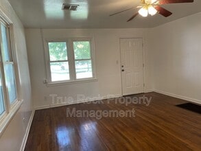 403 W 13th in Ada, OK - Building Photo - Building Photo