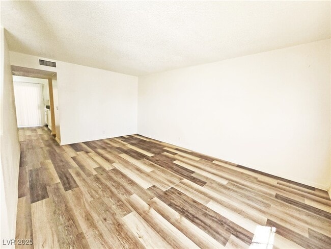 2091 Sycamore Ave in Pahrump, NV - Building Photo - Building Photo