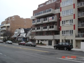 2388 Ocean Ave in Brooklyn, NY - Building Photo - Building Photo