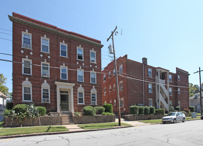 The Magnolia at Fisher Park in Greensboro, NC - Building Photo - Building Photo