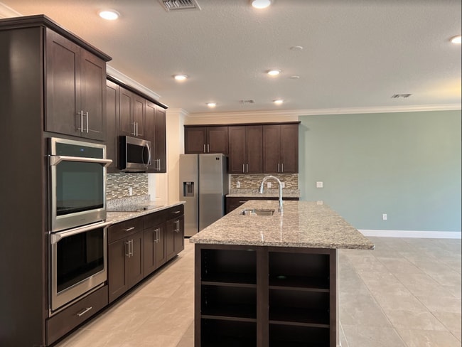 24470 NW 6th Rd in Newberry, FL - Building Photo - Building Photo