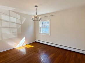 45 Wedgewood Dr in Verona, NJ - Building Photo - Building Photo