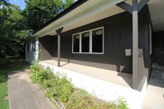 50 E 7th St in Fayetteville, AR - Building Photo - Building Photo