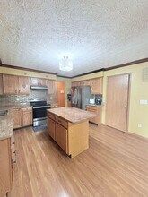 4379 Landmark Rd in Groveport, OH - Building Photo - Building Photo