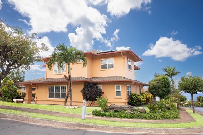 2 Tulip Pl in Lahaina, HI - Building Photo - Building Photo