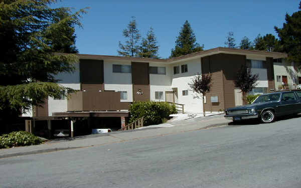 449 Corte Arango in El Sobrante, CA - Foto de edificio - Building Photo