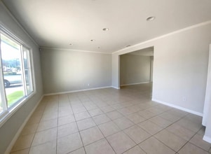 896 Salina St in El Cajon, CA - Building Photo - Building Photo