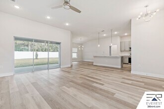 71 Point of Woods Dr in Palm Coast, FL - Building Photo - Building Photo