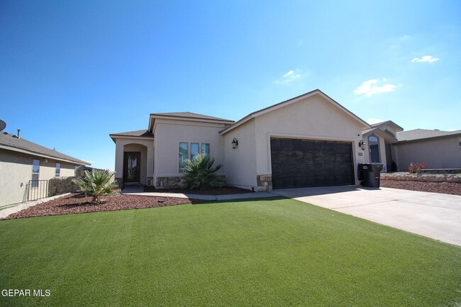13276 Emerald Isle St in Horizon City, TX - Building Photo - Building Photo
