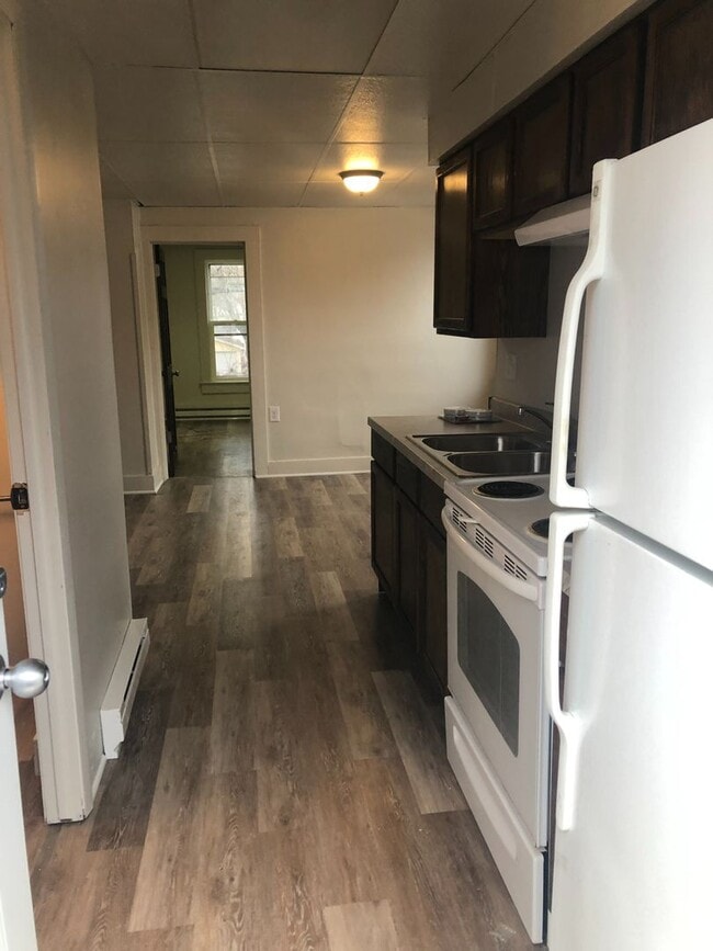 112 S Franklin St in Shawano, WI - Building Photo - Building Photo