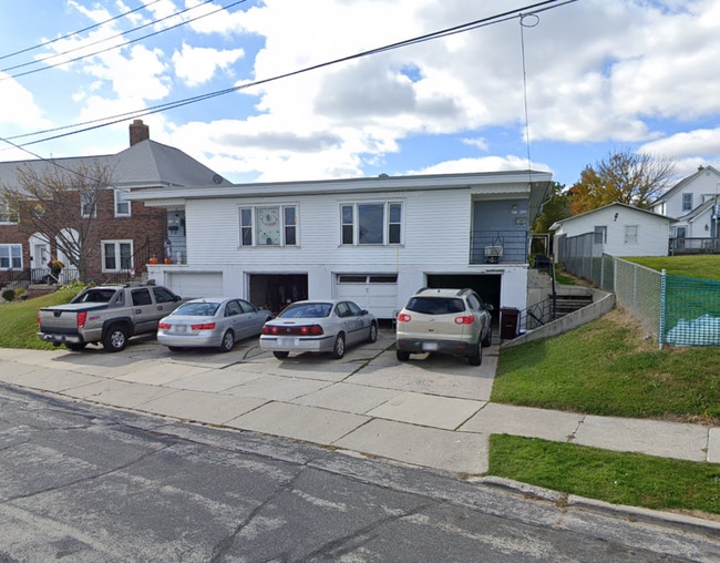 property at 412-412 N Lake St