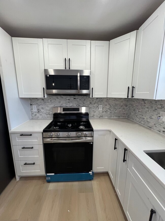 222 Freida St in Montgomery, NY - Building Photo - Building Photo