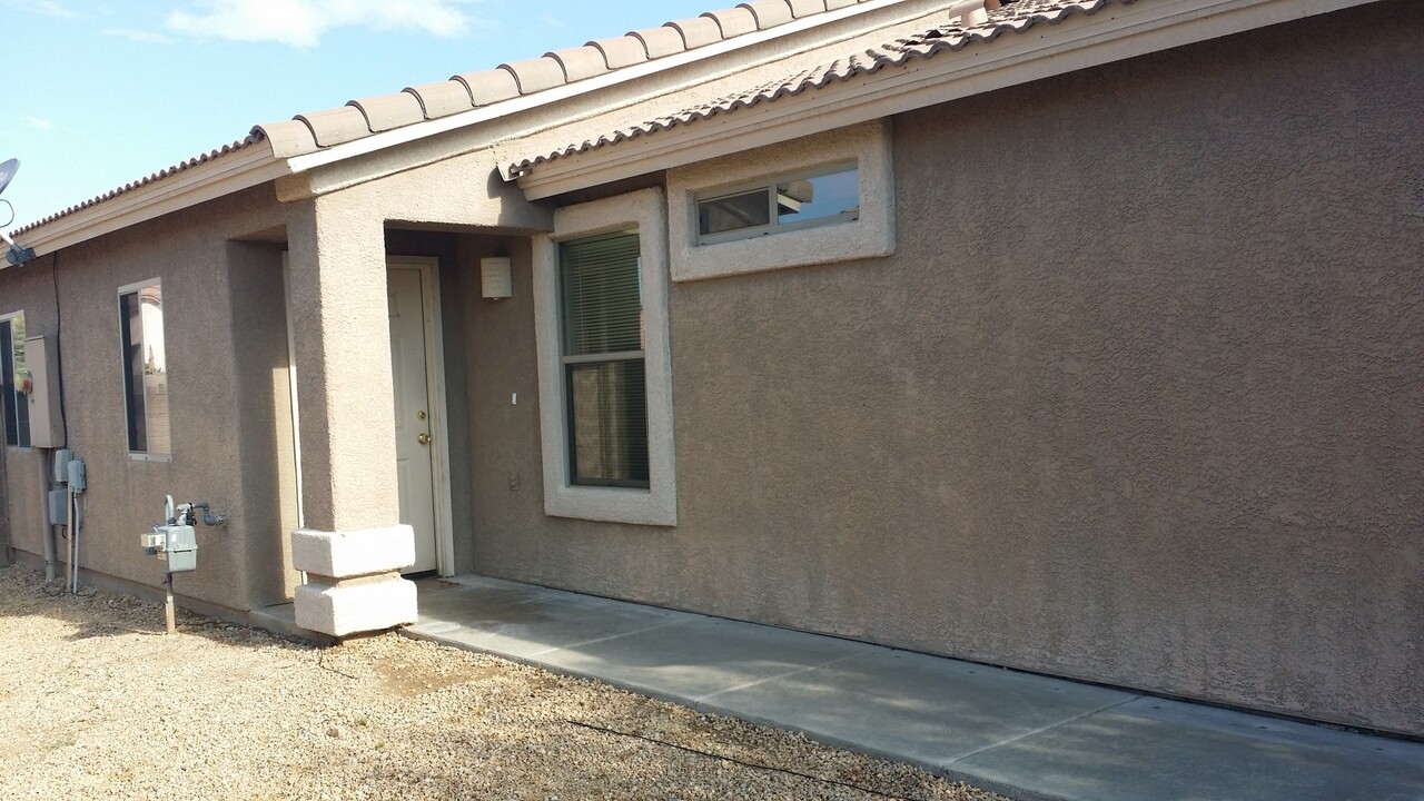 3698 S Desert Motif Rd in Tucson, AZ - Building Photo