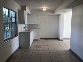 1013 Ferndell Rd in Orlando, FL - Building Photo - Building Photo