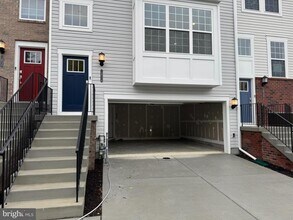 1834 Ritter Dr in Woodlawn, MD - Building Photo - Building Photo