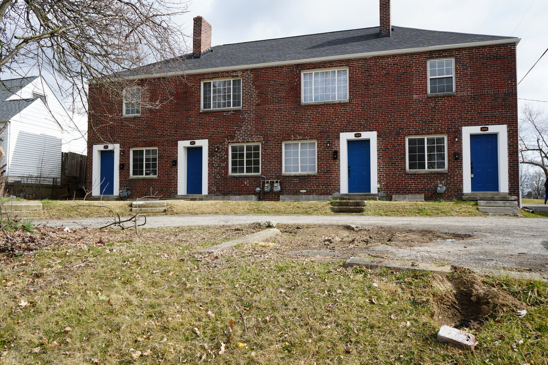 Townhomes on James and Fair in Columbus, OH - Building Photo