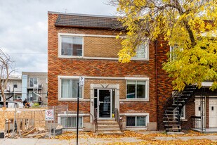 5679 Monk Boul in Montréal, QC - Building Photo