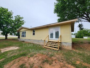 101 N Division St in Asher, OK - Building Photo - Building Photo