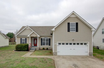 3696 S Naples Ct in Clarksville, TN - Building Photo - Building Photo