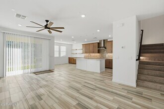 1153 E Kachina Trl in Phoenix, AZ - Building Photo - Building Photo