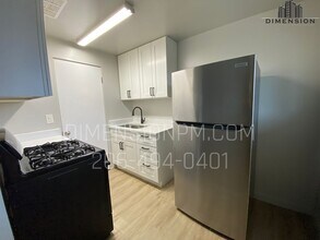 Bridgewood Estates in Lakewood, WA - Building Photo - Interior Photo